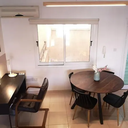 Yippee! At Ermou Square Amazing Location View Apartment Larnaca Exterior photo